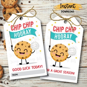 Tagi do siatkówki Chip Chip Hooray, Tagi do ciasteczek z kawałkami czekolady, Wydrukowalny tag do ciasteczek, Tagi do smakołyków na dzień gry, Tagi na szczęście, Natychmiastowe pobieranie