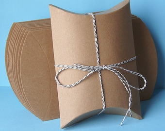 25 Medium Kraft Pillow Boxes for Treats, Packaging & Gift Wrap . 4.5 x 4.5 x 1.5 inches