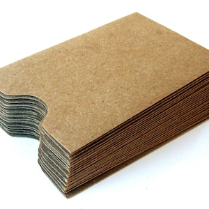 25 mini fundas para tarjetas de papel kraft natural, sobres con funda marrón, portatarjetas de regalo con forma de bolsa de supermercado, 2,375" x 3,5"