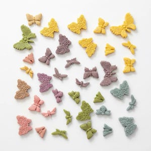 Assorted Mini Butterflies Goat Milk Candies Pet Treats 1.2oz | Healthy Dog Treats Homemade Cat Treats, Natural Pet Snacks, Creative Pet Gift