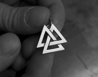 Sterling Silver Valknut Pendant Necklace, Viking Jewelry, Norse Mythology Amulet, Odin’s Symbol of Power, Fate & Protection, Gift for Him