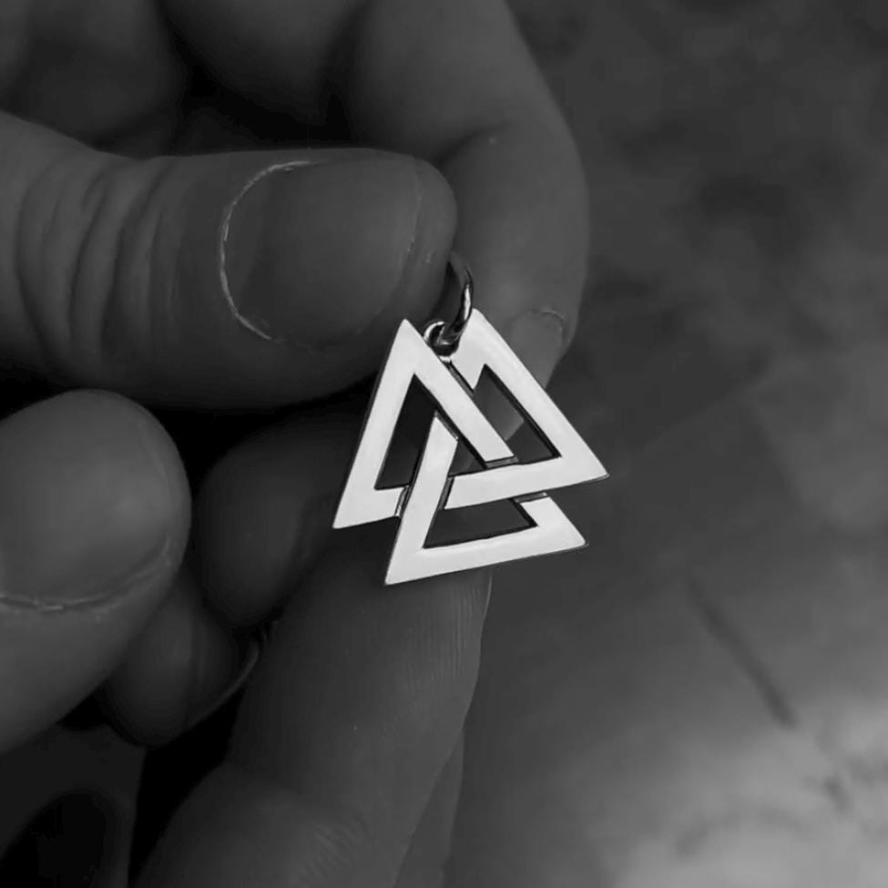 Wikinger Valknut Am Schild,Nordische Mythologie,Odin Symbol Der Nordischen Wikinger Krieger,Odin Knoten,Valknut Dreieck