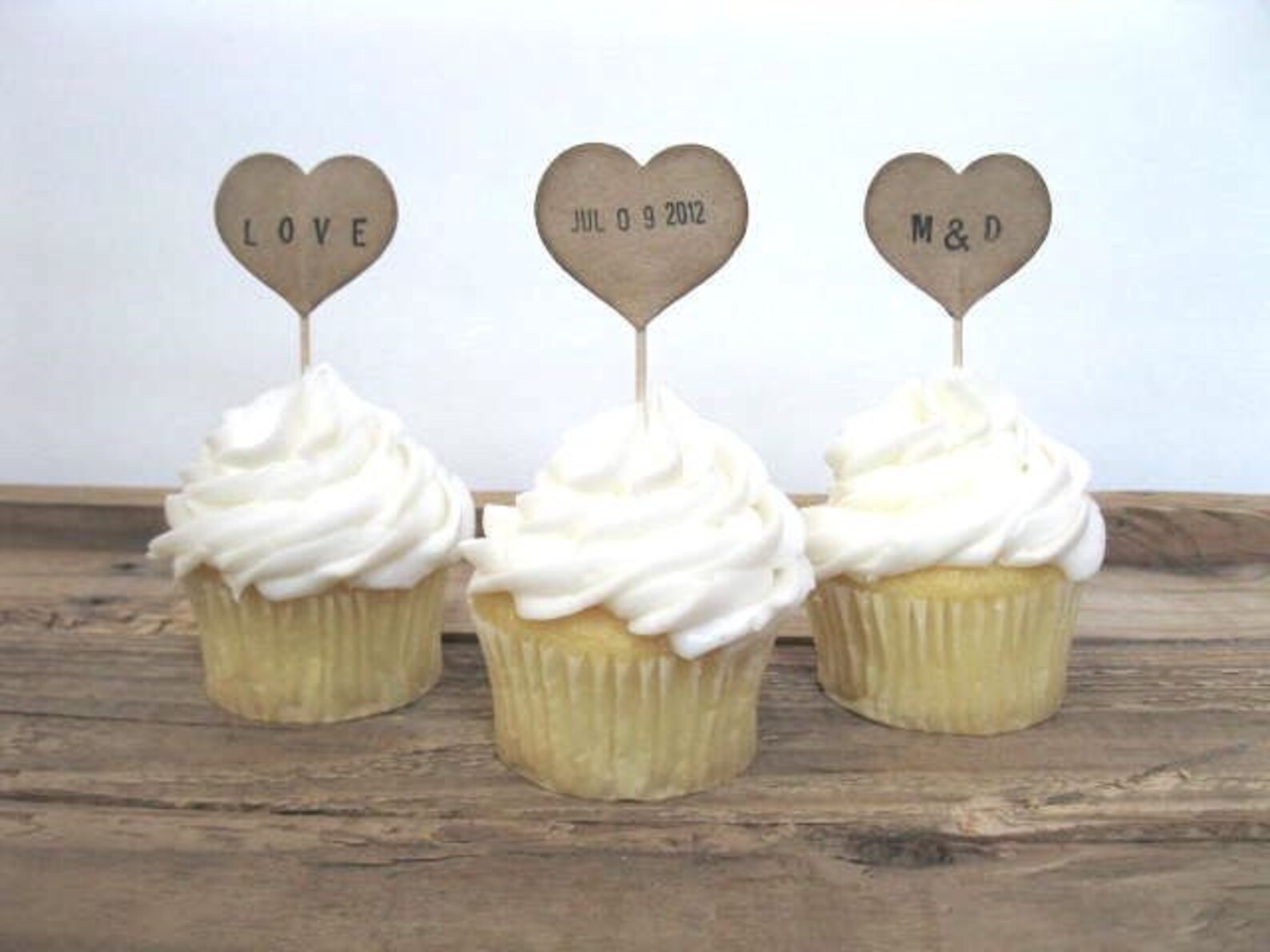 WEDDING Cupcake Toppers 12 Kraft PERSONALIZED HEART Cupcake Etsy