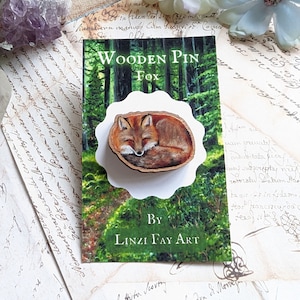 Maple wood pin - fox, 25 mm, animal art gift.