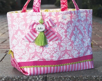Out 'N About Tote Bag Sewing Pattern – Large Purse with Pockets (PDF Download)