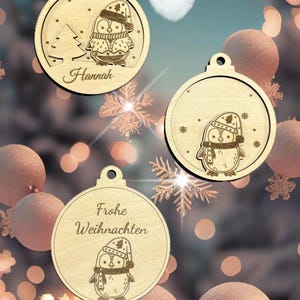 Weihnachtsbaumschmuck aus Holz, Geschenkanhänger mit Pinguin Motiv