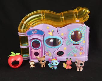 Littlest pet shop Lovin Playhouse. collectors, vintage, Smallest pets. LPS