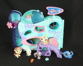 Littlest pet shop Playful Paws Pet Daycare. collectors, vintage, Smallest pets. LPS