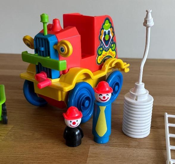 Vintage Fisher Price Toys 657 Crazy Clown Brigade Car Circus 1983