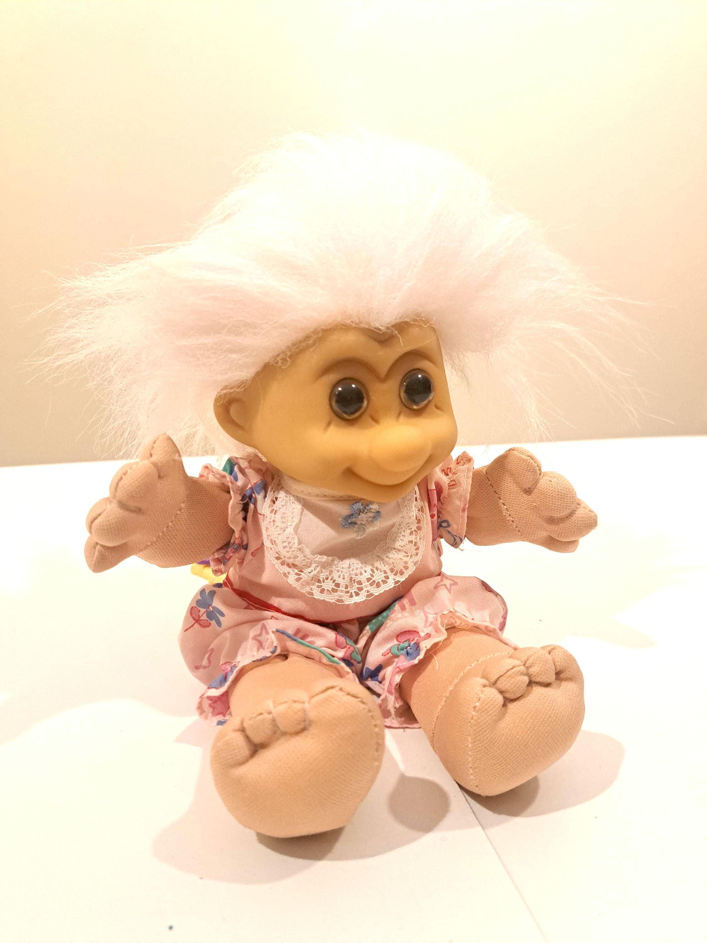 白い髪のヴィンテージトロール、ぬいぐるみ、ワイルドヘア、90年代の