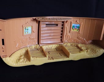 Vintage Noah's Ark Fisher Price Little People With 11 Animals