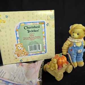 176214 Daniel Pumpkin Cherished Teddies, con caja, figura de 1996. Por Priscilla Hillman y publicado por Enesco/Hamilton