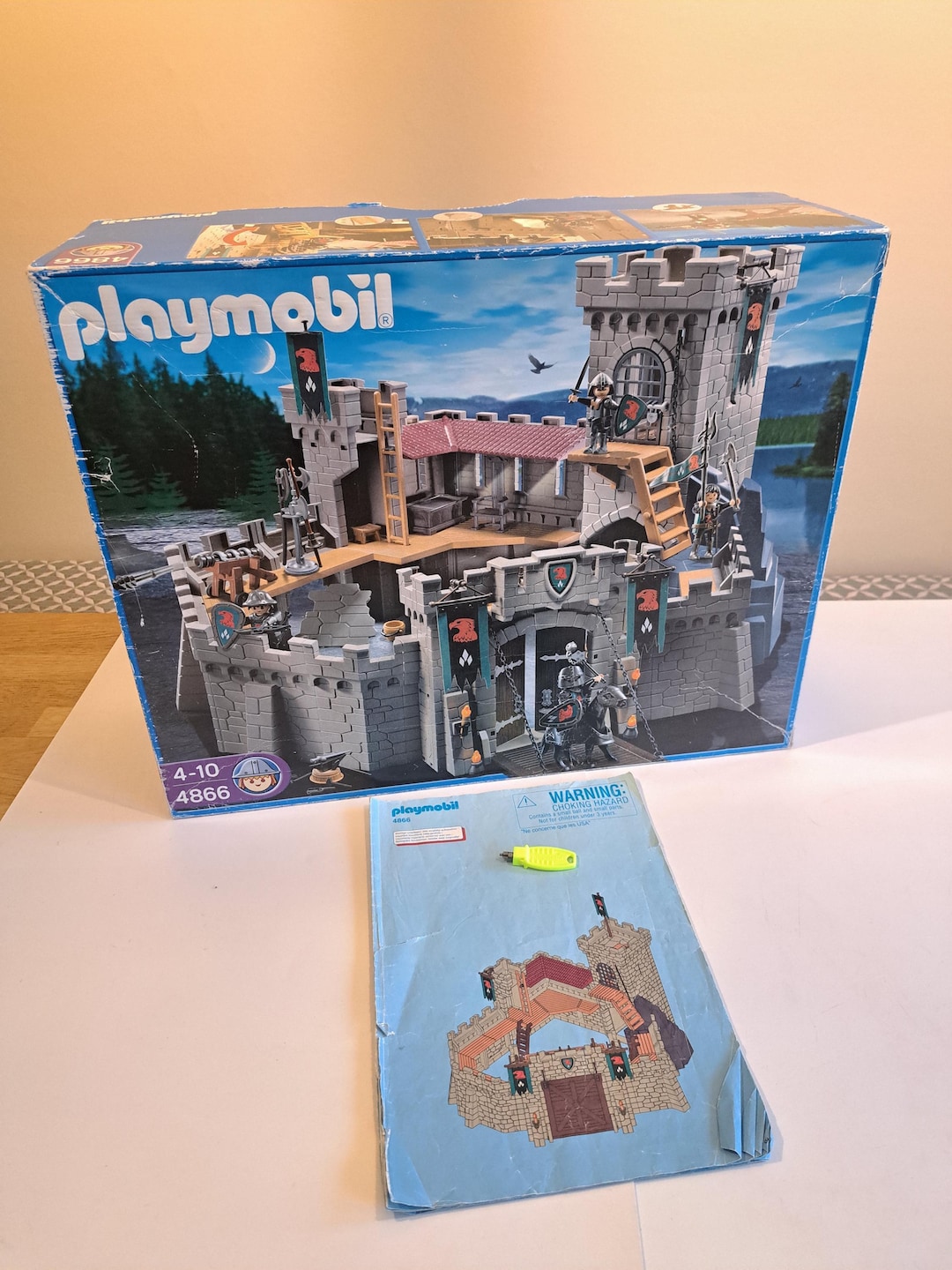Playmobil 4866 Castello Cavalieri Playmobil 4866 Playmobil Falcon - Main Image