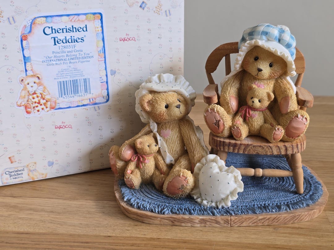 Priscilla and Greta, 128031F Cherished Teddies, Membears Only