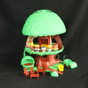 Kenner Family Treehouse - Etsy