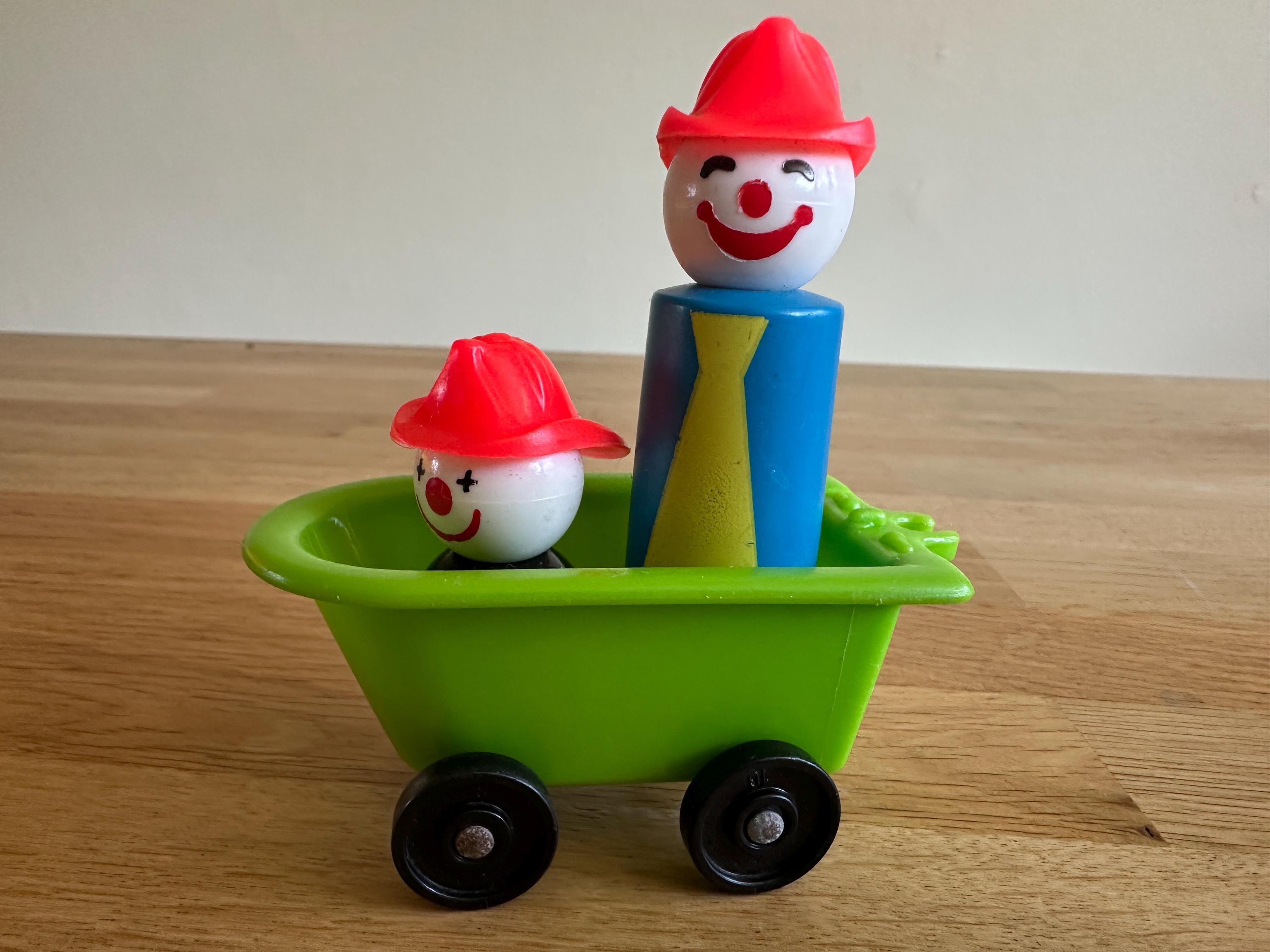 Vintage Fisher Price Toys 657 Crazy Clown Brigade Car Circus 1983