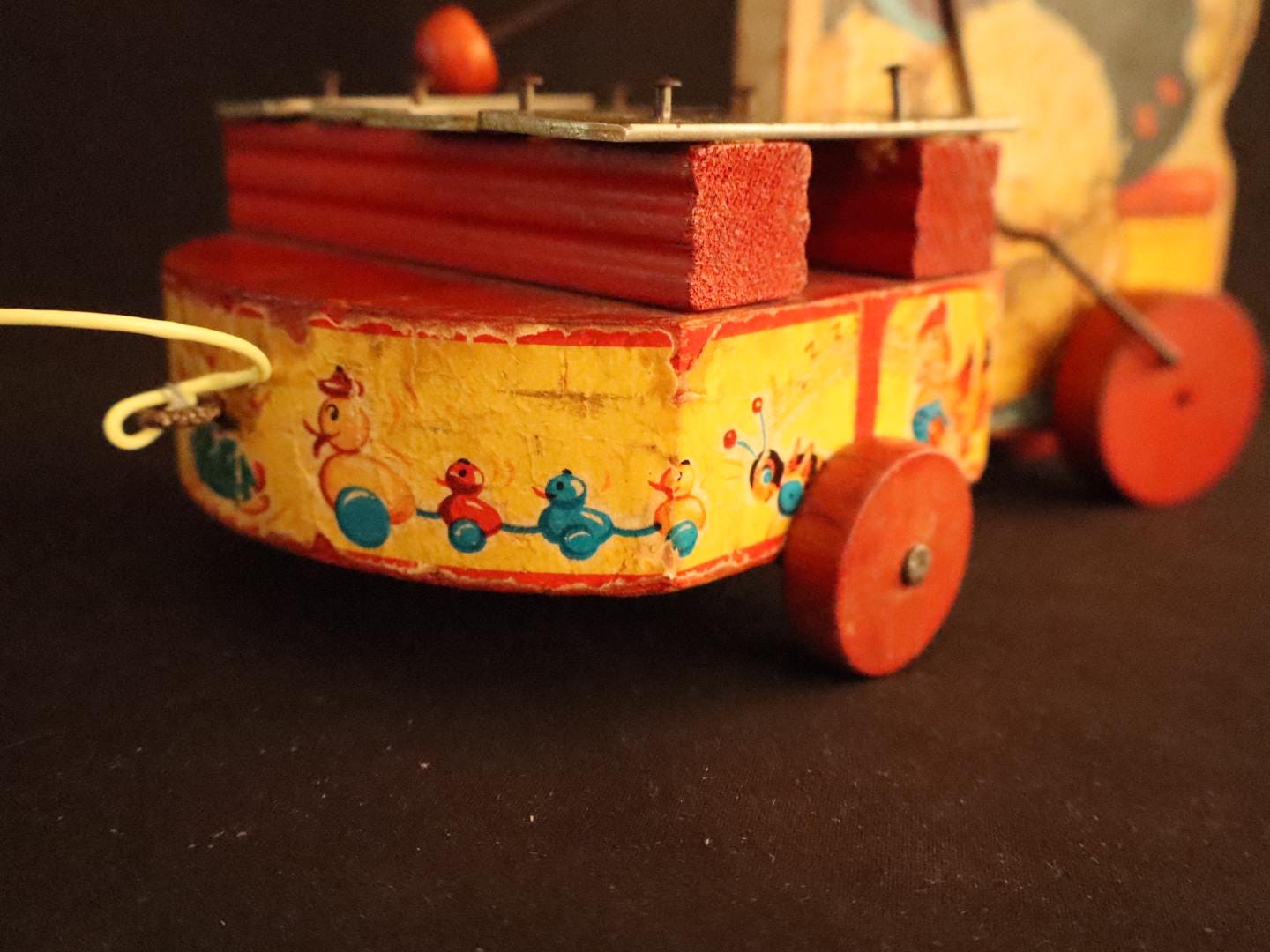 Fido Zilo Dog Fisher Price, 1955 Vintage Toy Pull Dog. Xylophone