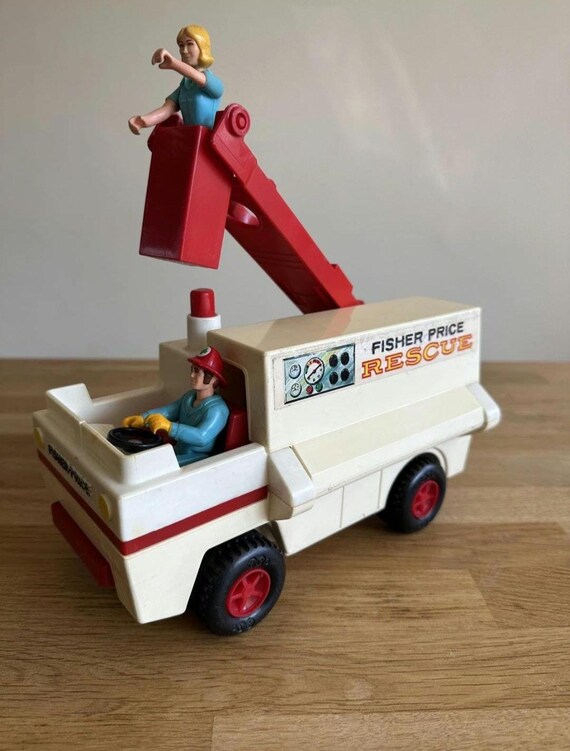 Vintage Fisher Price Adventure People 303 Emergency Rescue Car