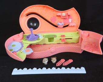 LPS Teeniest Tiniest playset Littlest Pet Shop Compact, store 'n go pencil case