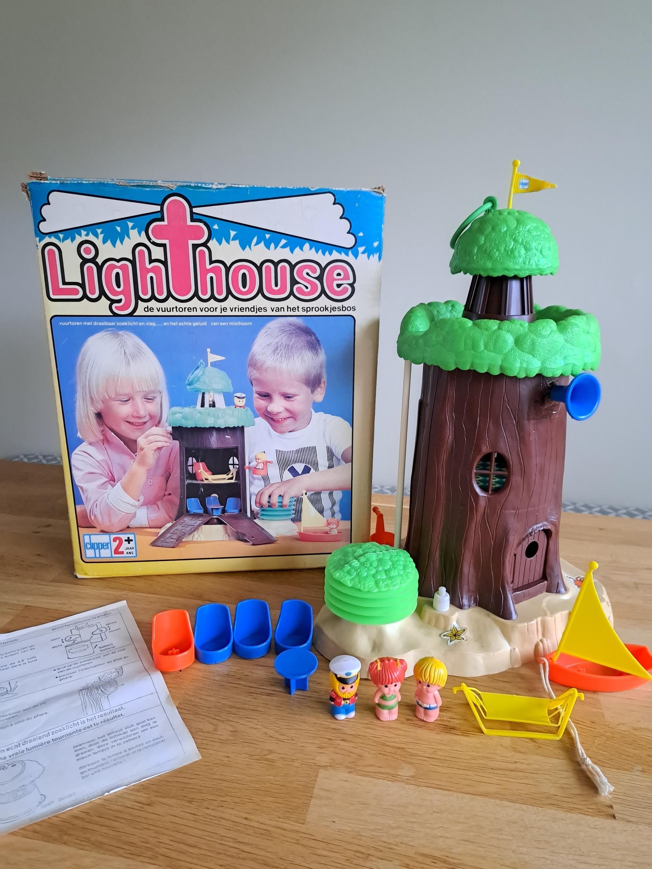 Kenner Family Treehouse - Etsy