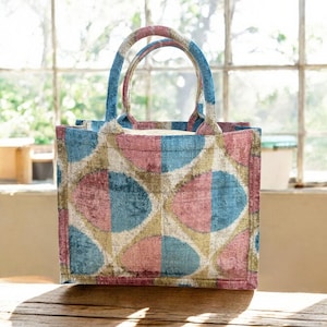 Handgemachte Große Ikat Tasche mit Seide bestickt mit Pastell Design, Pastell Rosa Samt Einkaufstasche, Handgemachte Große Designer Samttasche für Partys