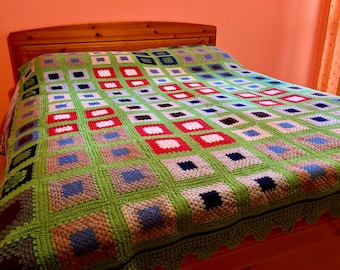 COPERTA DI LANA ACRILICA AD UNCINETTO FATTA A MANO - Per la casa e