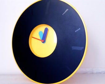IKEA PLADDRA Wall clock - Memphis Style Modern Retro Vintage Classic Wall Clock black yellow