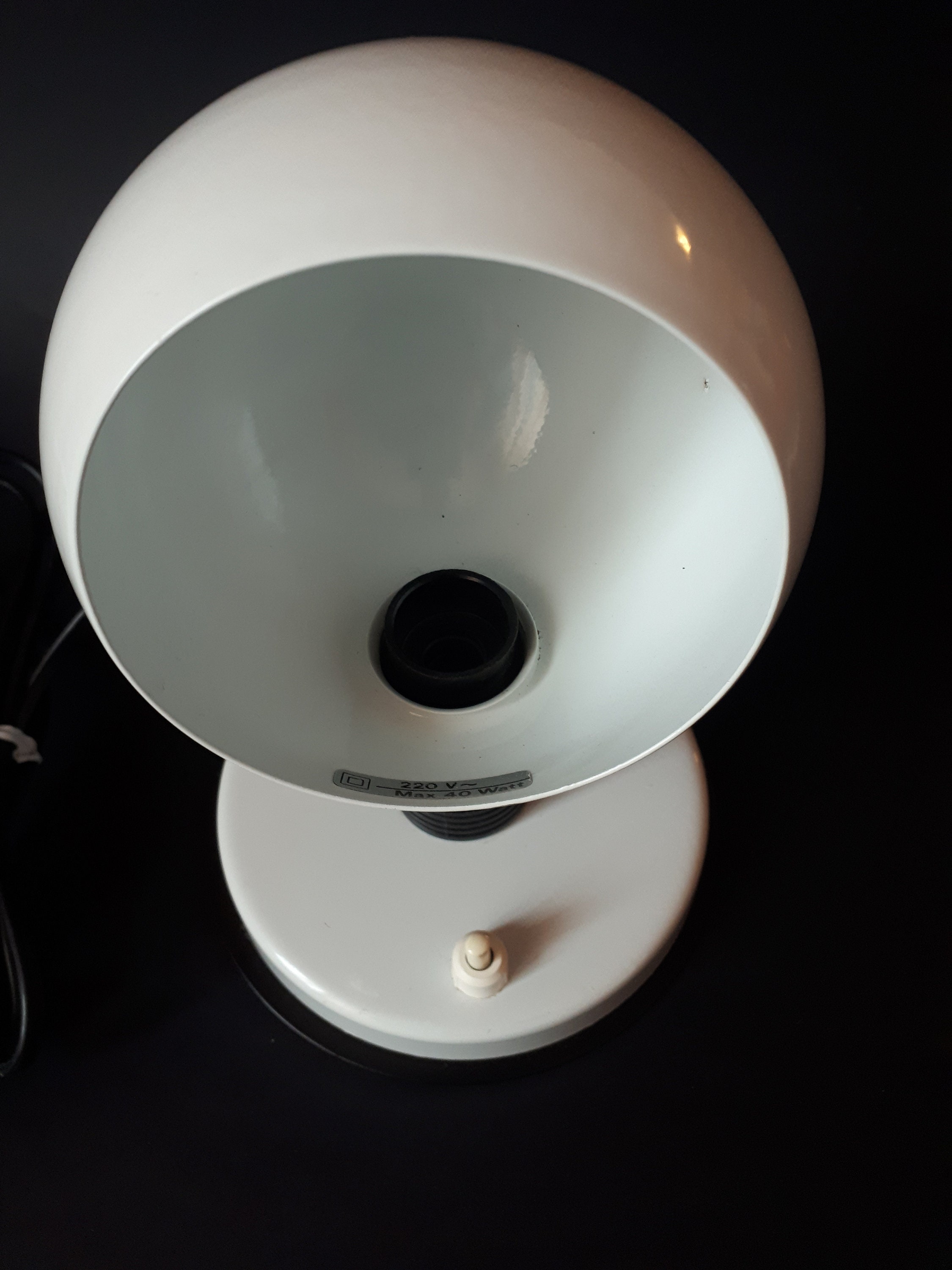 Tischlampe Veneta Lumi Space Age 1970 (Gebraucht) in Marly für CHF 35 Tischlampe Veneta Lumi Space Age 1970 (Gebraucht) in Marly für CHF 35