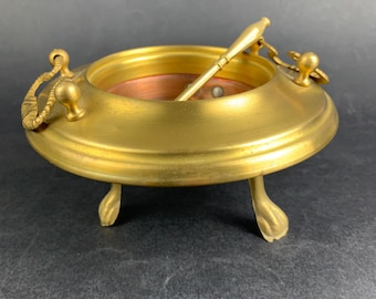 Mini-Vintage-Feuerschale aus Messing und Kupfer mit innerem Feuerraum und dekorativem Schaufel-Mittelstück, Retro-Kollektion