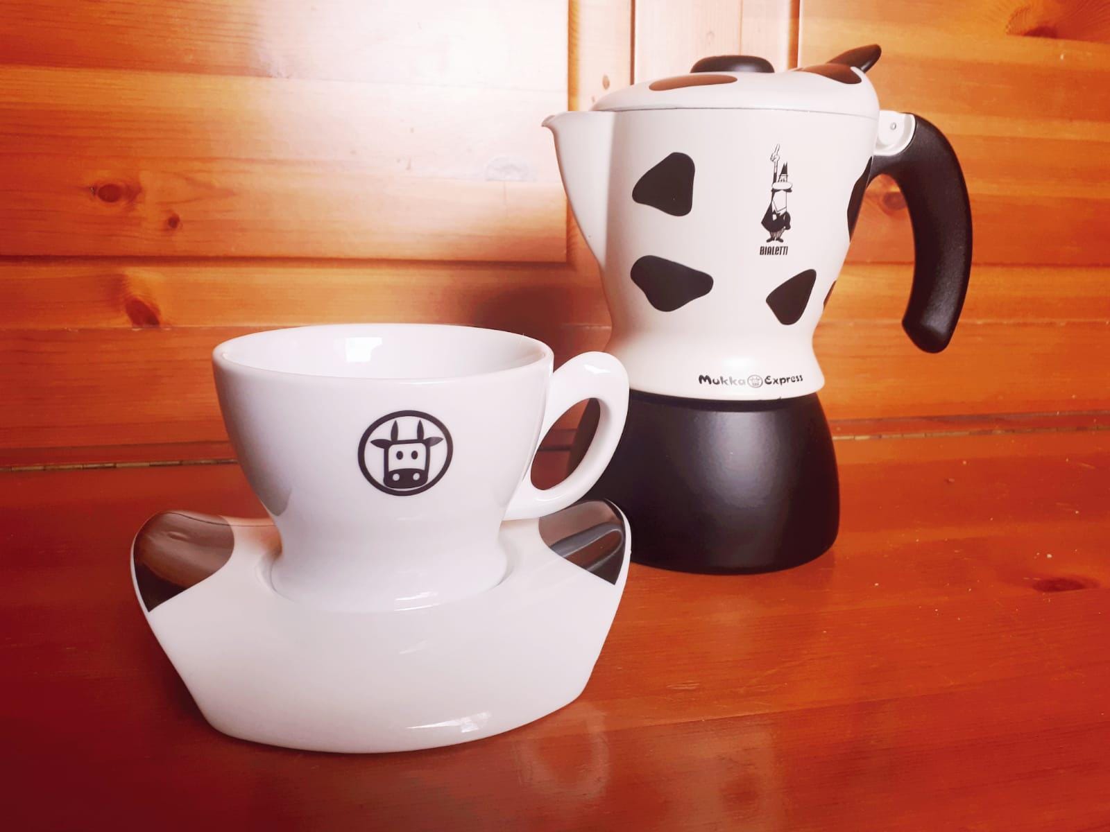 Mukka Express Bialetti With Cup and Saucer Cow Design Latte
