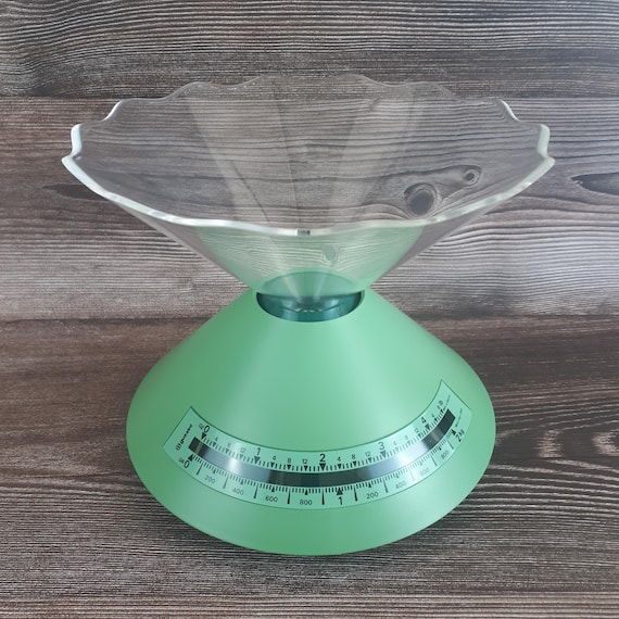 Guzzini Dolly Green Kitchen Scale, Designed by Ennio Pasini