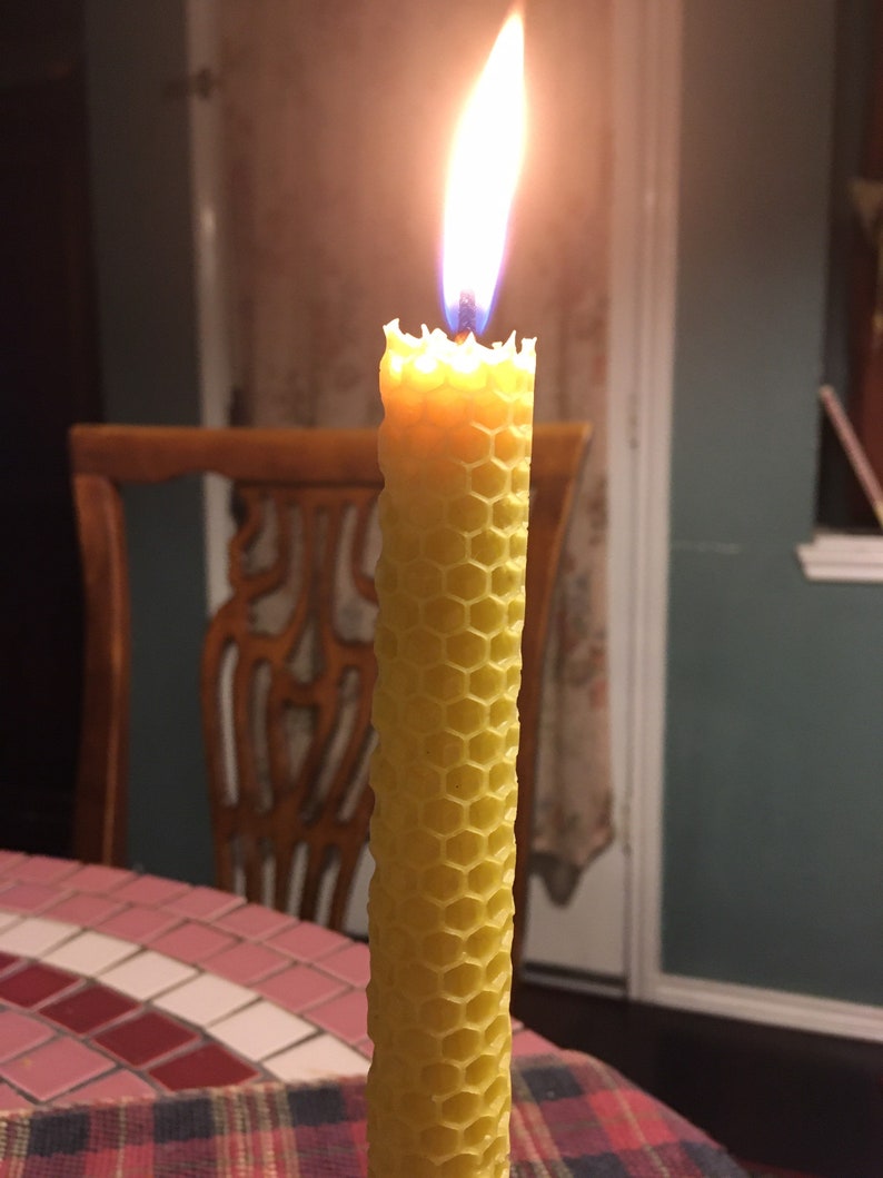 Natural/Rolled/100% Beeswax Candles/Taper/Honey Scent/Honeycomb/Great Gift/Hand Rolled/Pure Beeswax/Home Deco image 5