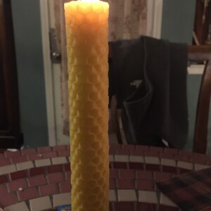 Natural/Rolled/100% Beeswax Candles/Taper/Honey Scent/Honeycomb/Great Gift/Hand Rolled/Pure Beeswax/Home Deco image 9