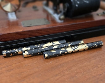 Carbon Fiber Weave & 24k Gold Straw
