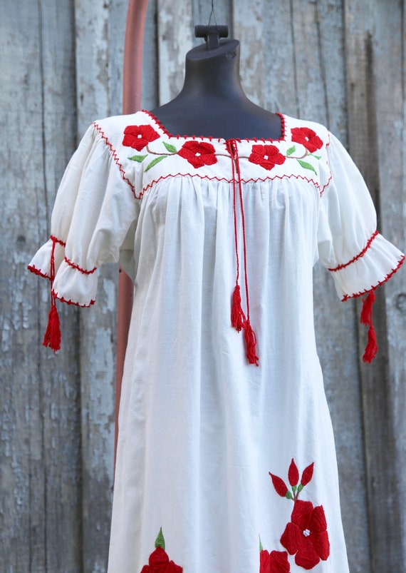 Vtg Hand Embroidered Folk Cotton Peasant Dress / … - image 3