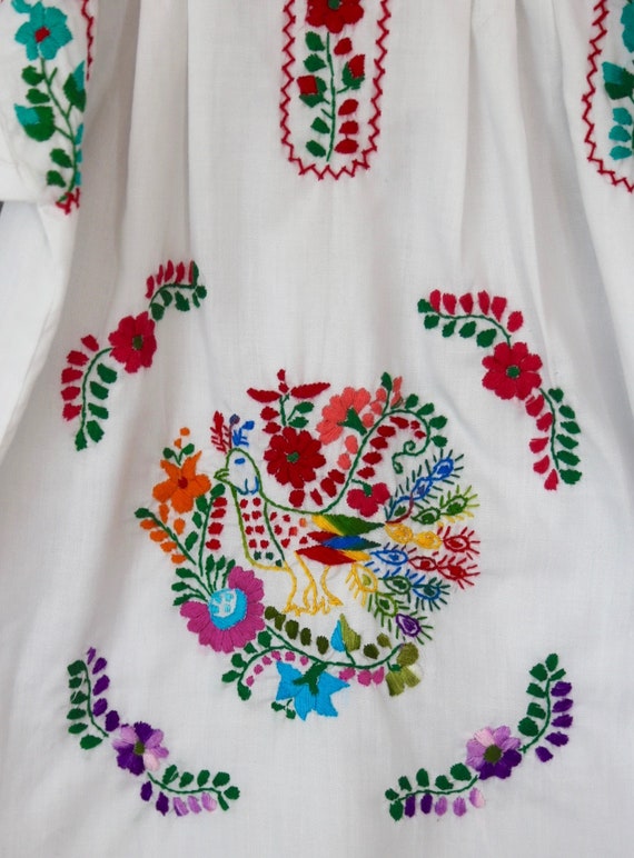 Vintage Girls Mexican PEACOCK Peasant Dress Embro… - image 3