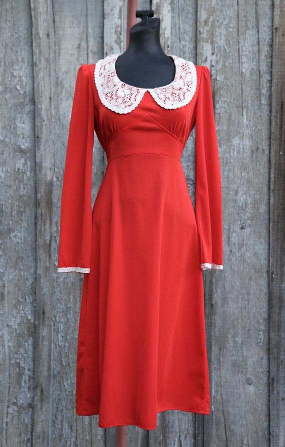 Vtg 60s 70s Red Midi Dress / Big Collar / Lace / … - image 2