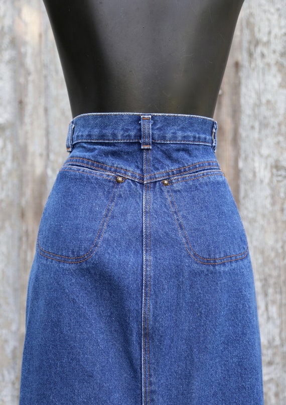 Vtg LEVIS Denim Jean Skirt / Midi Fitted Pencil /… - image 5