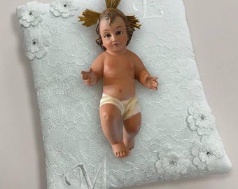 Lace Baby Jesus Pillow, White Chantilly Lace Cushion for Divine Child Statue, 100% Cotton Religious Keepsake, 21x25 cm, Nativity Decor