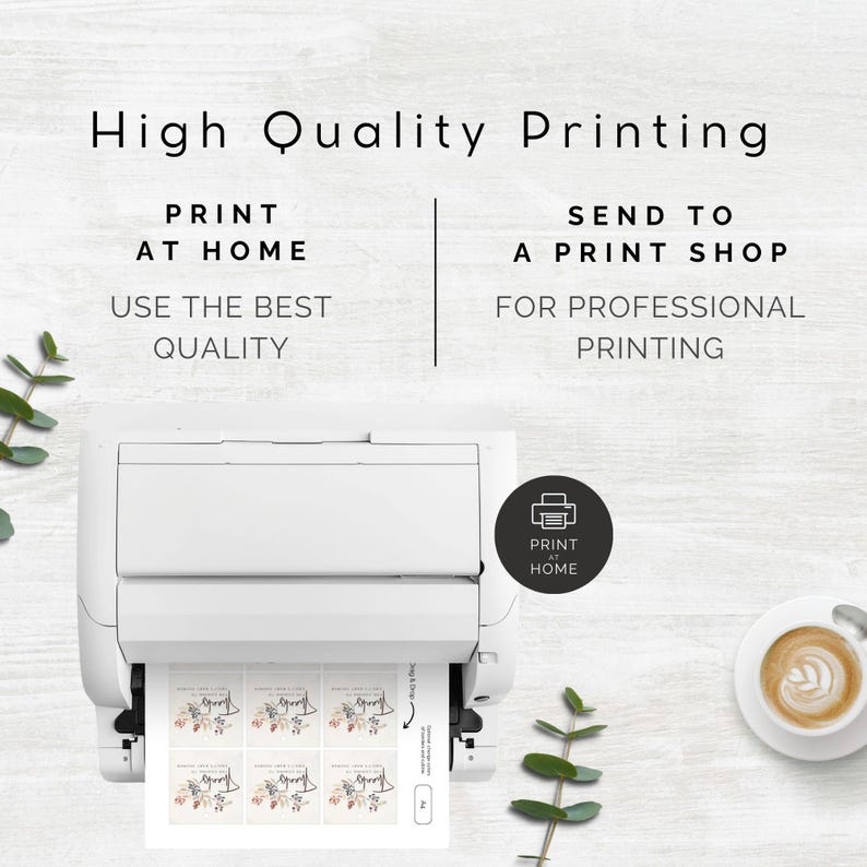 Puede incluir: Una impresora blanca con una hoja de papel saliendo de ella. El papel tiene una cuadr&iacute;cula de nueve cuadrados con un dise&ntilde;o floral en cada cuadrado. El texto "Imprime en casa" es visible en un c&iacute;rculo negro en la esquina superior derecha de la imagen.