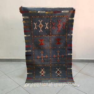 Small Handwoven Wool Berber Rug: Colorful Moroccan Tribal Design (3.77&#39;x2.3&#39; ft)