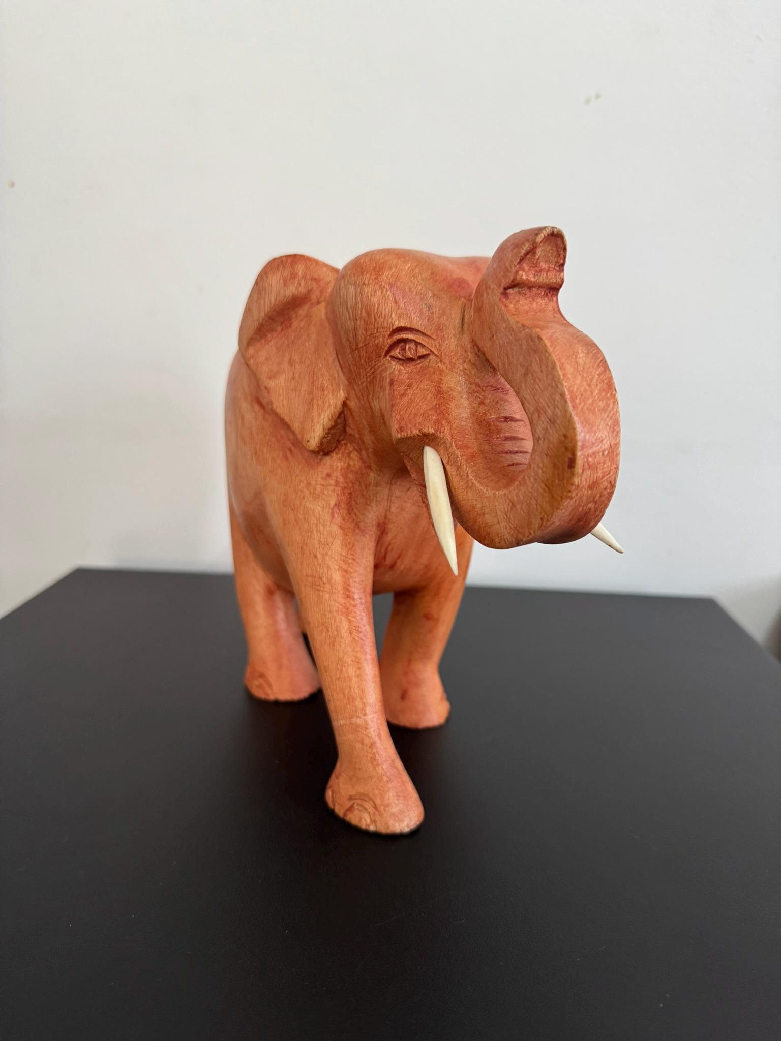 木製象の彫刻 手彫りの木製象像：幸運の室内装飾、7インチ - Etsy 日本