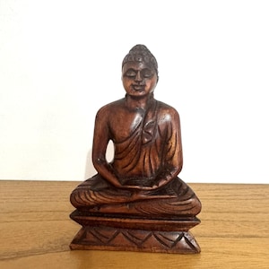 Wooden Sitting Gautama Buddha Statue | Shakyamuni Meditating Buddha | Spiritual Decor | Feng Shui Gifts | Buddha Statues for Home