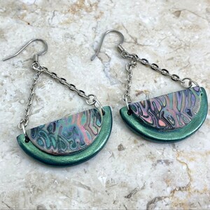 Green earrings, Polymer clay earrings, Chain earrings, Makume Gane earrings, Marble earrings, dangly earrings.