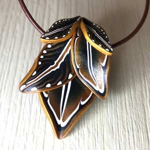 Leaf pendant, Polymer clay pendant, Leaf Jewelry, Brown pendant, Brown Jewelry, Floral Pendant, Fimo pendant, polymer clay necklace.
