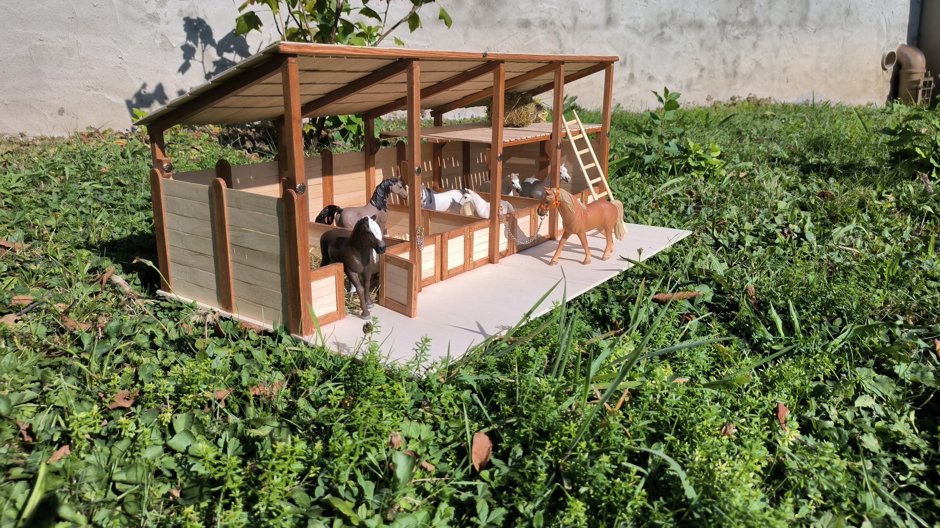 Kids Globe Pferdewaschbox – Spielzeug Im Maßstab 1:24, 15x17,5x12 Cm, Für Pferdefiguren, Ohne Zubehör
