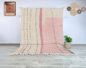Moroccan Wool Beni Ourain Rug, Blush Pink and Gray Minimalist Handwoven Carpet, Soft Wool Berber Rug for Scandinavian Modern Living Room