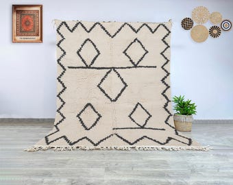 Hand Knotted Cream Moroccan Wool Rug, Authentic Berber Carpet with Black Diamond Pattern for Modern, Minimalist, or Scandinavian Home Décor