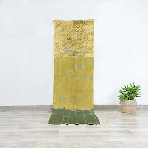 Hand-knotted Green Beni Ourain Hallway Carpet - Luxurious Moroccan Rug Garden Design - Vibrant Path Runner - Tribal Geometric Runner Rug