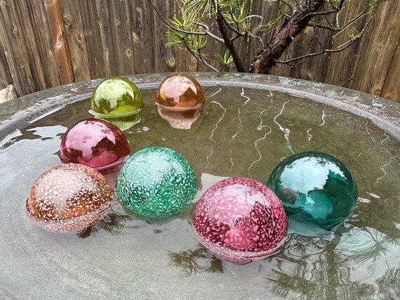 Coastal Beach Glass Balls Green Pink Aqua Blue Set of 7 Basket Filler Decor Spheres 2.5 Garden Orb Bulb Globe Floats Avalon Glassworks Etsy